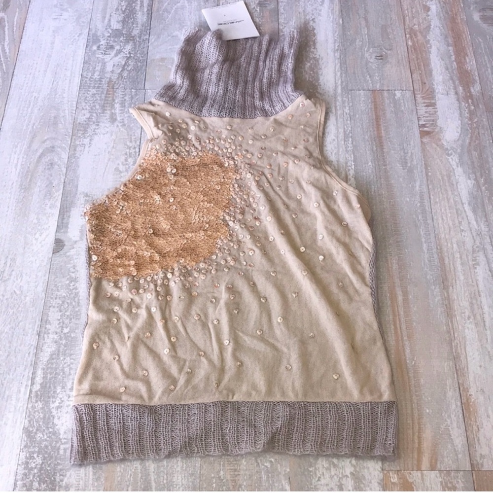 Jane Doe Elegant Beige and Gray Sequins Mohair Women Sleeveless Turtleneck NWTS